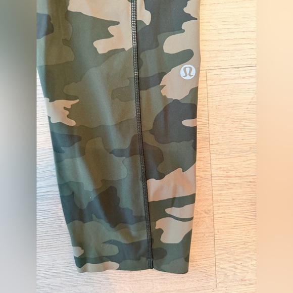 Lululemon Camo Leggings - Picture 2 of 3